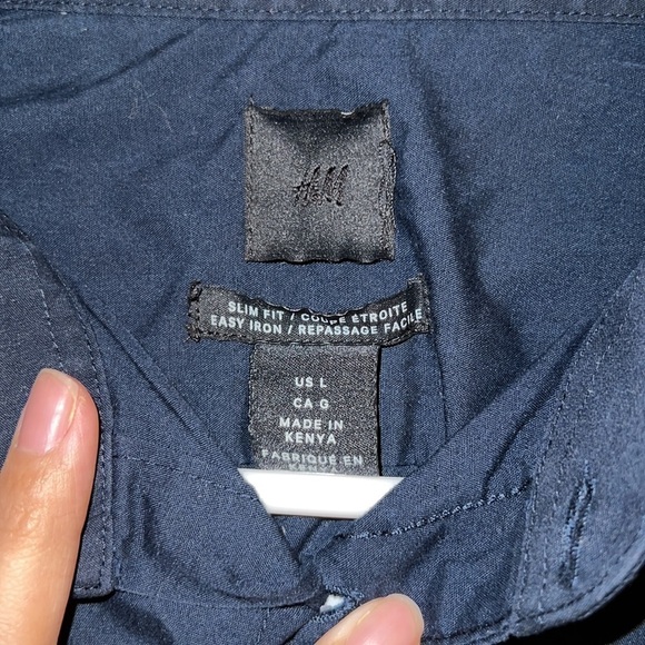 Men H&M button down shirt - Picture 2 of 2